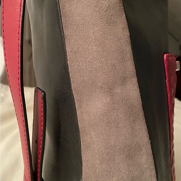 Coach Park Authentic  large Black Bag - Picture 3 of 5